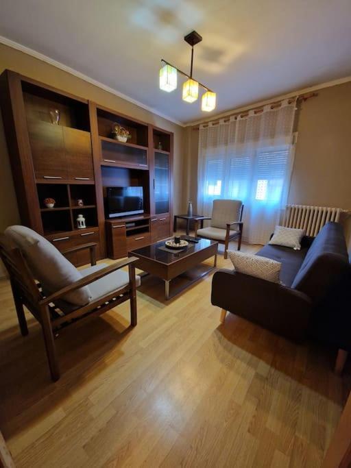 Apartamento Piso En Estacion De Monforte De Lemos Exterior foto