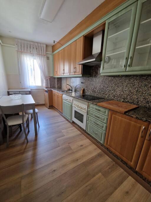 Apartamento Piso En Estacion De Monforte De Lemos Exterior foto